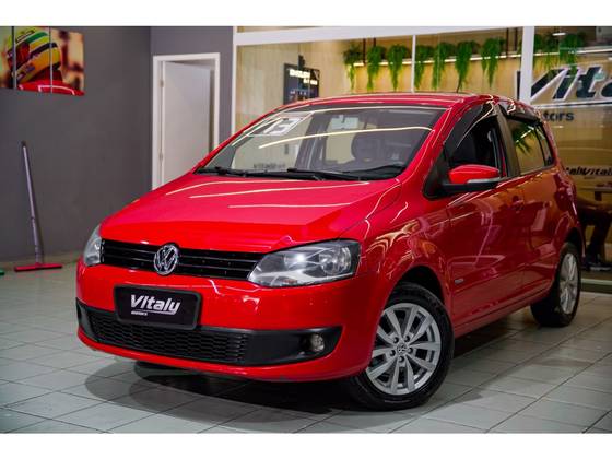 VOLKSWAGEN FOX 1.6 MI 8V FLEX 4P MANUAL VOLKSWAGEN FOX 1.6 MI 8V FLEX 4P MANUAL